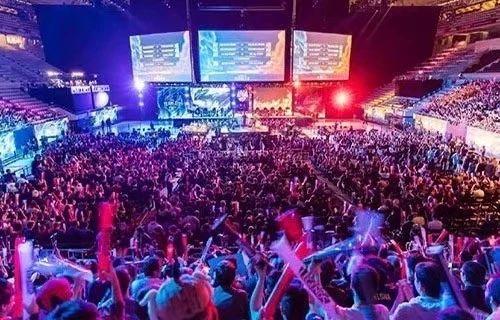 这体现出球 这体现出球