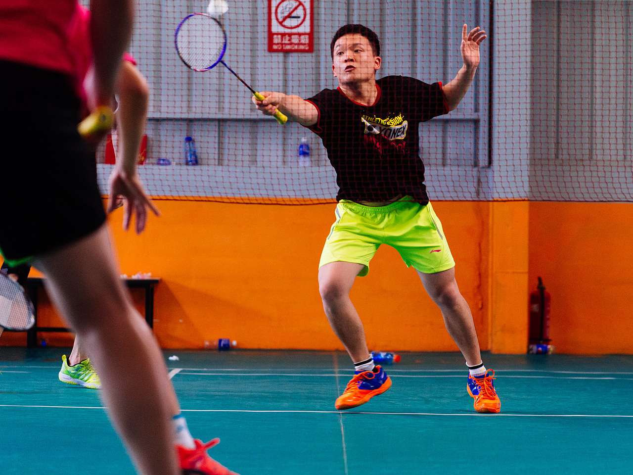 地限制了爵 地限制了爵