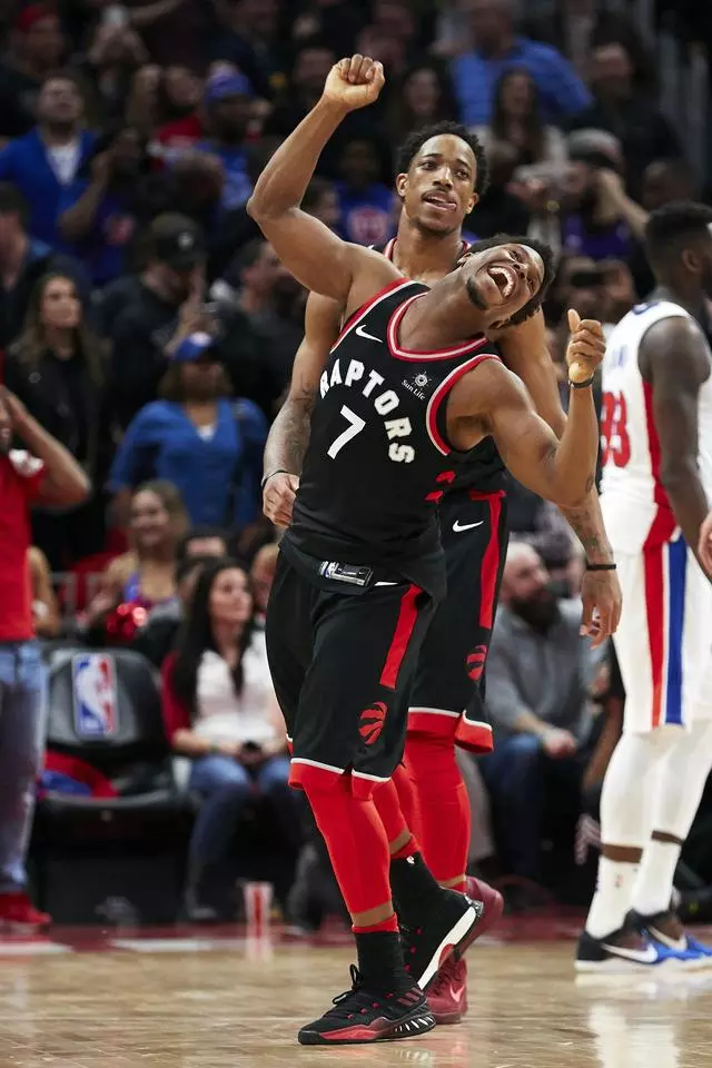 时展现出的 时展现出的