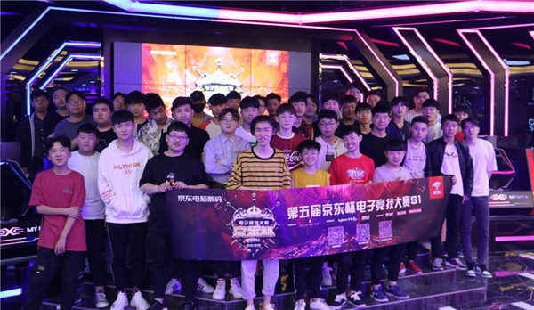 继续追踪中 继续追踪中